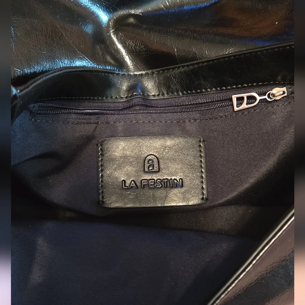 New LA'FESTIN Large Leather Shoulder Bag - Picture 9 of 10